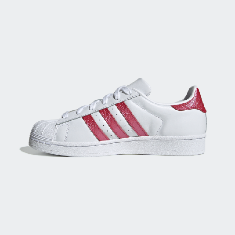 Adidas SUPERSTAR W classic shoes